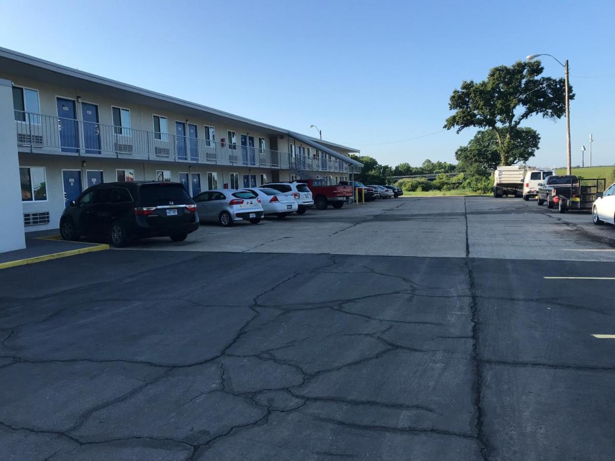Motel 6-Alma, Ar L-40 Zewnętrze zdjęcie