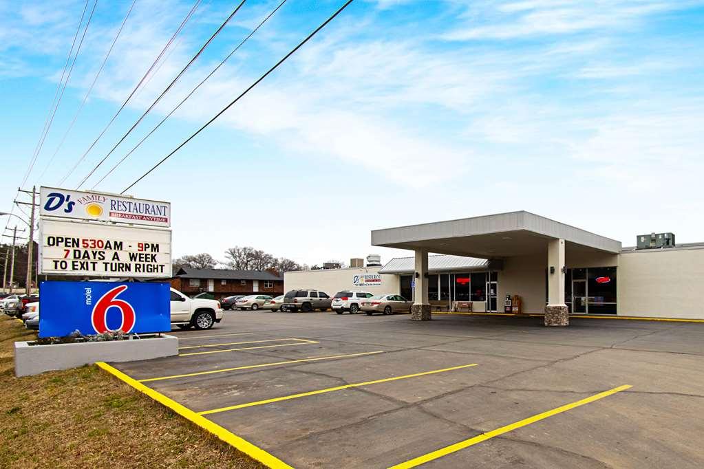 Motel 6-Alma, Ar L-40 Zewnętrze zdjęcie