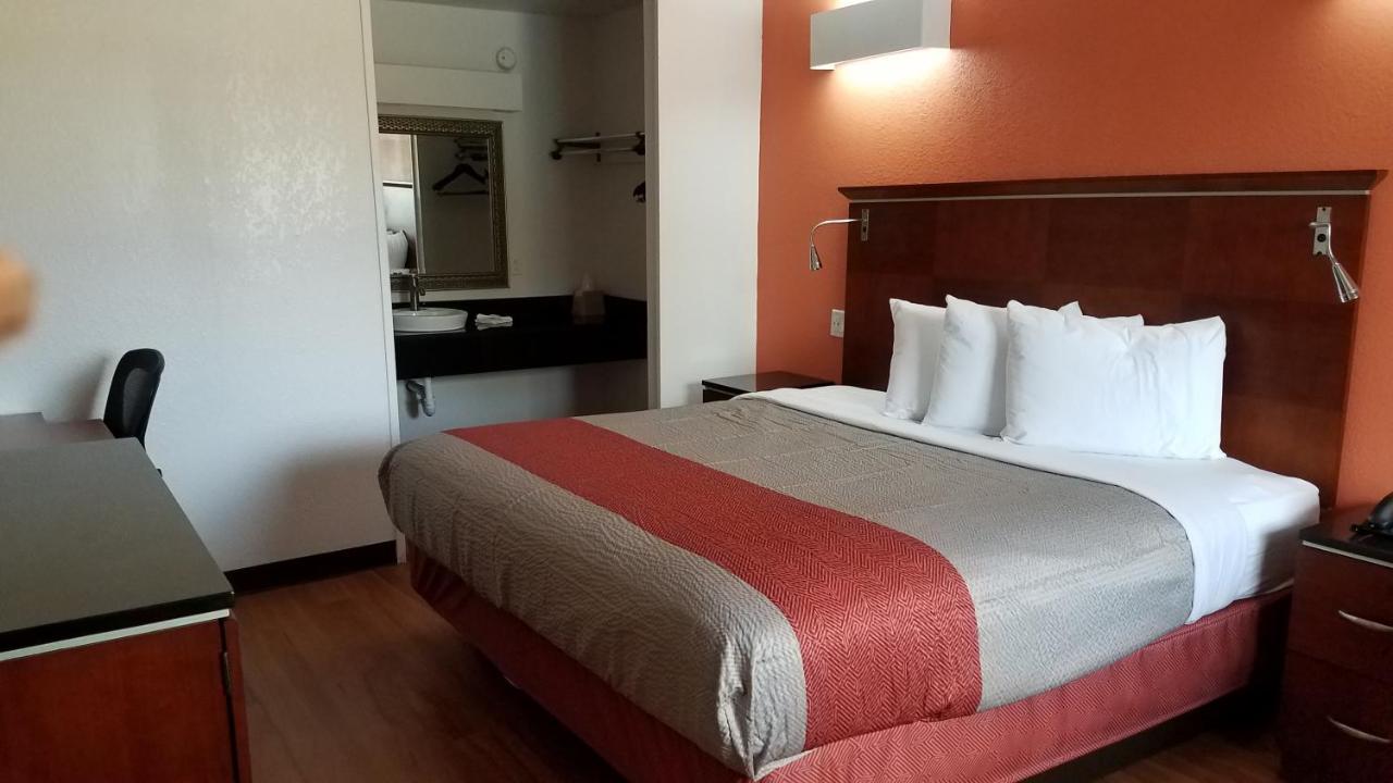 Motel 6-Alma, Ar L-40 Zewnętrze zdjęcie